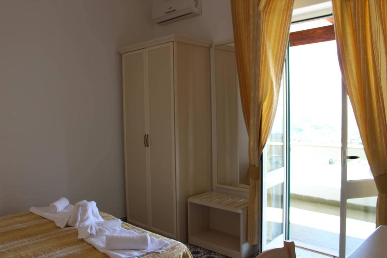 Hotel Al Bosco Forio  Екстер'єр фото